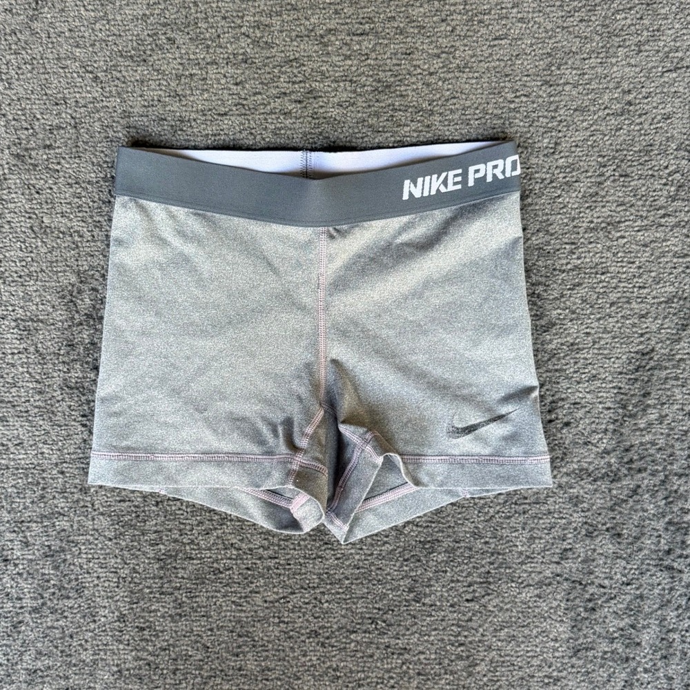 Nike Pro Dri-FIT Womens XS Gray Heather Compression Training Shorts 3 Inch